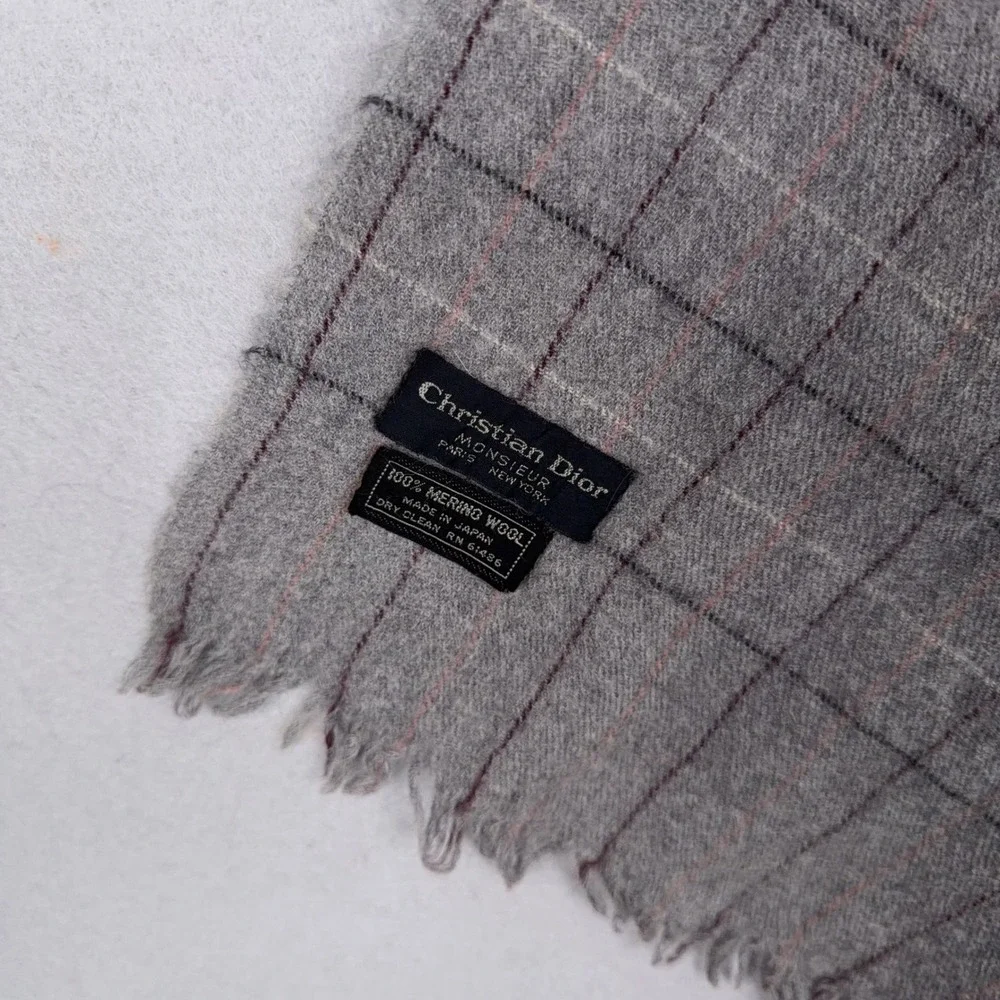 Christian Dior Scarf Mens One Size Gray Grid Merino Wool Fringed Luxury Designer
